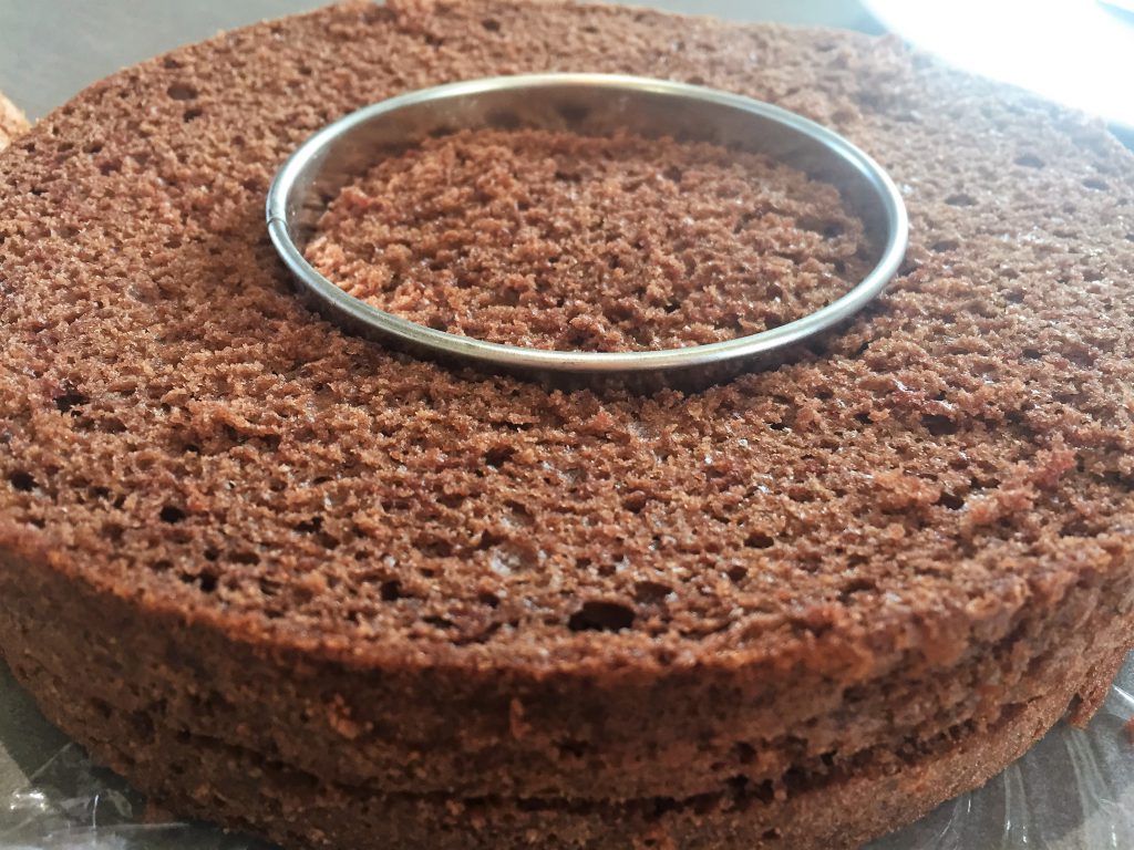 sjokoladekake med hull i